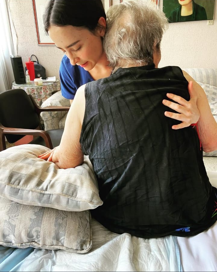 Atención a paciente de la tercera edad